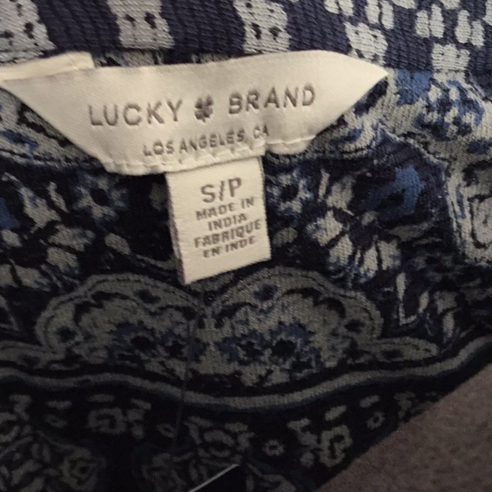 Lucky brand top/shirt/blouse. Women size SP. shades of blue NWT - Picture 8 of 10